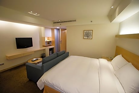 Barrier Free Room - Accessible