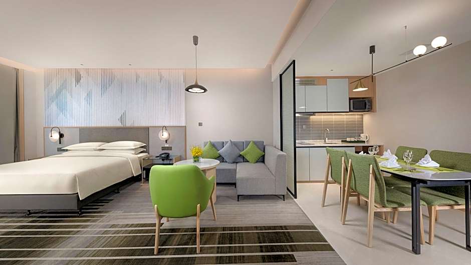 Holiday Inn & Suites Wuhan International Expo By IHG