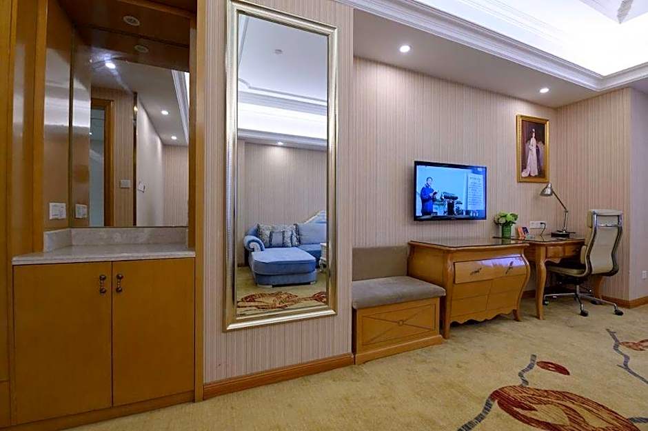 Vienna International Hotel Guangzhou Jichang Road Huangshi