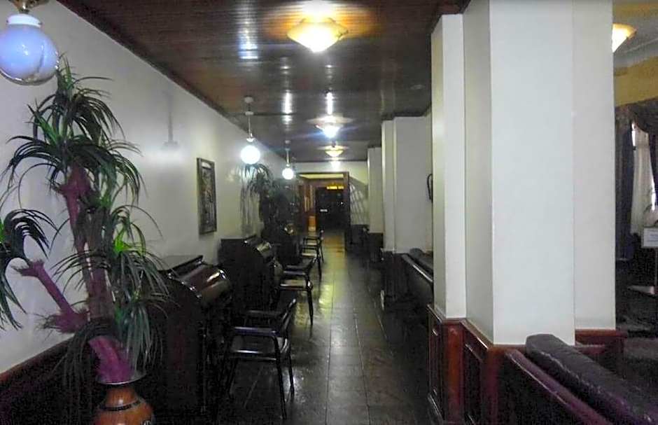 Grand Imperial Hotel