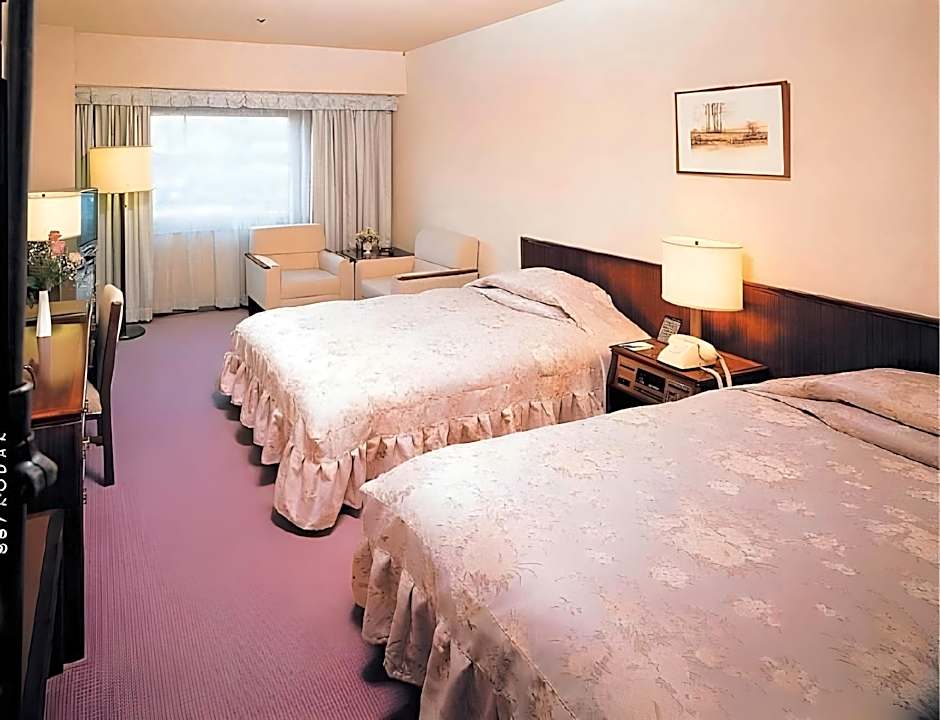 Fukuyama New Castle Hotel