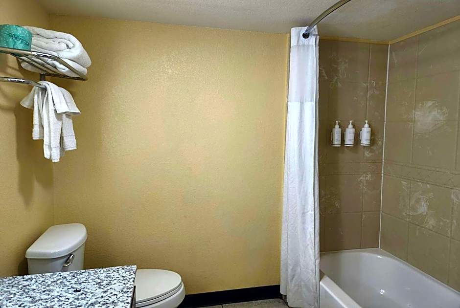 Days Inn by Wyndham New Orleans Pontchartrain