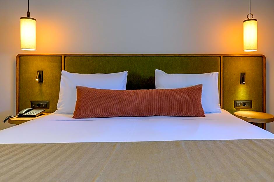 Blue Sea Beach Affiliated By Melia