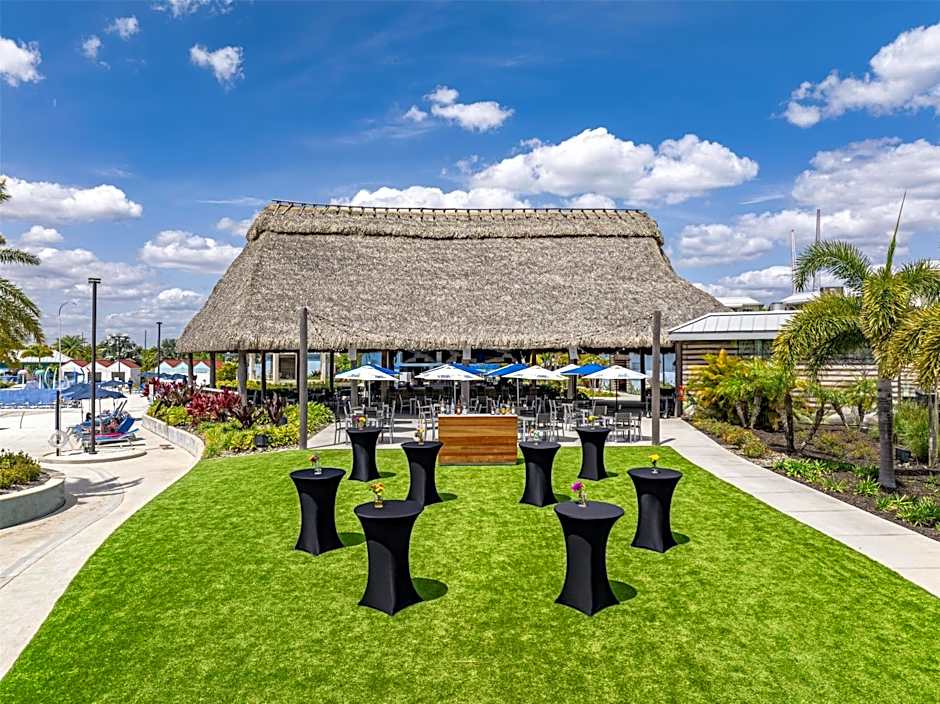 Embassy Suites by Hilton Orlando Sunset Walk