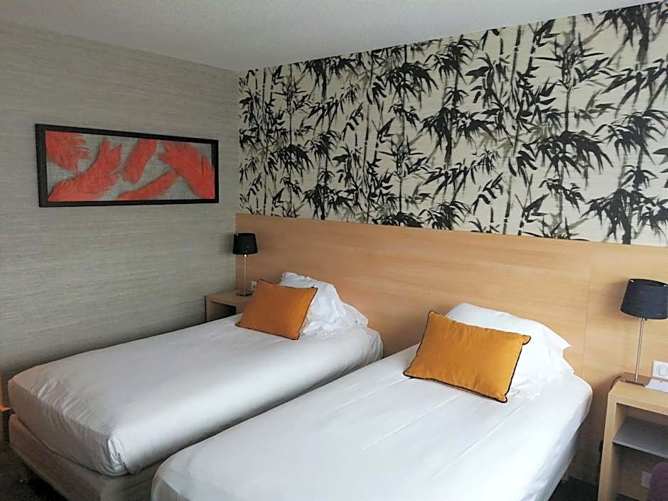 Hotel Inn Paris CDG Airport 