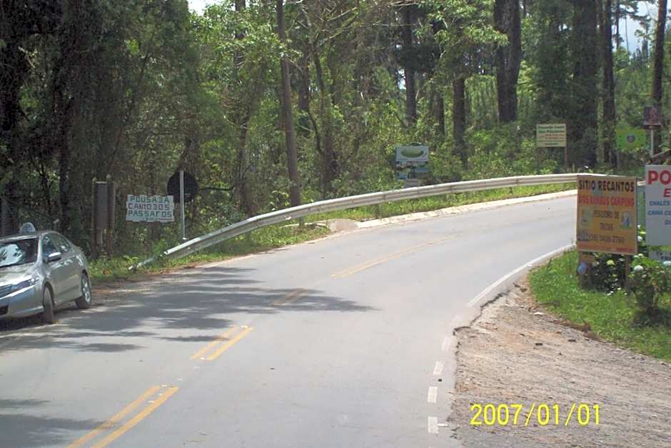 CHALES Canto dos Pássaros