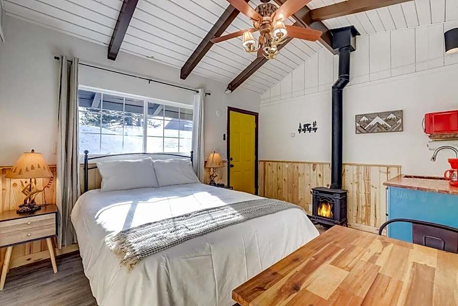 Tahoe Mountain Inn