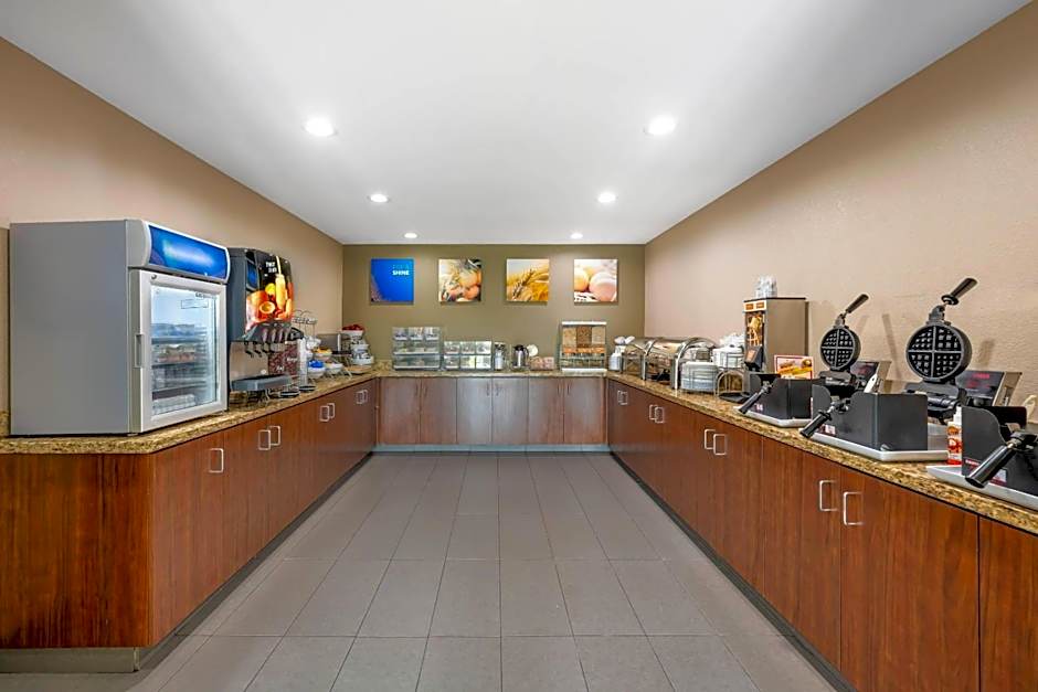 Comfort Suites West Omaha