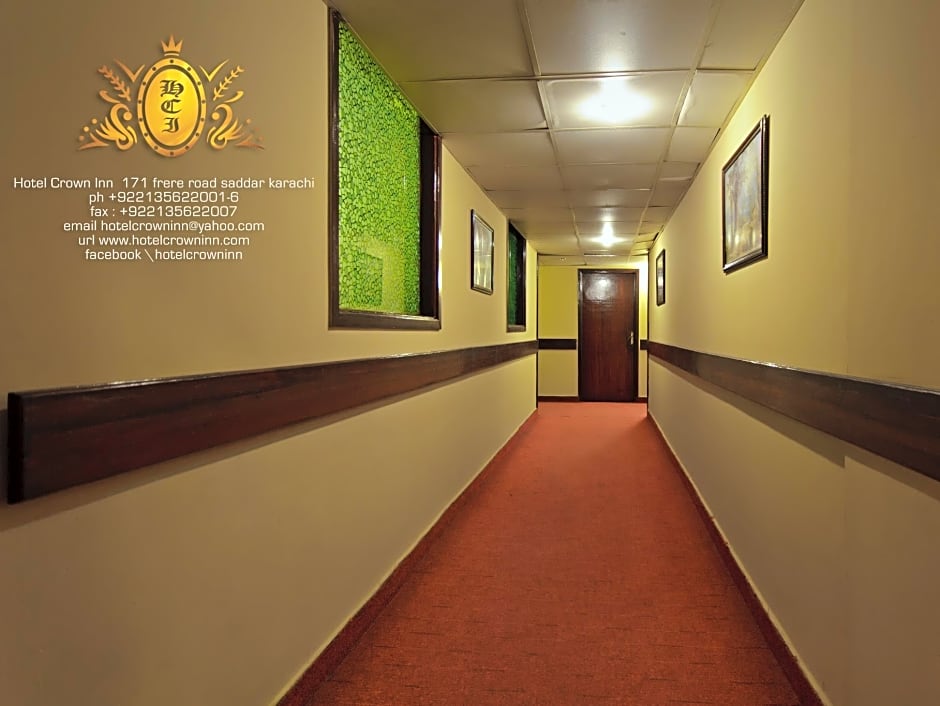 Hotel Crown Inn