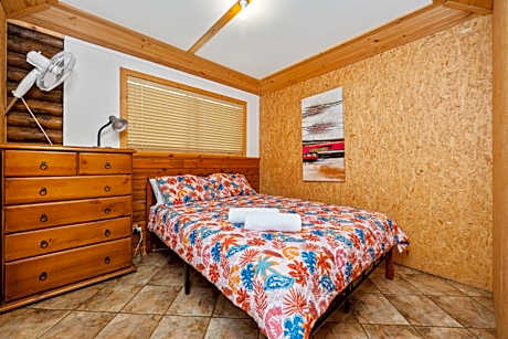 4 + 4 Bedroom Chalet