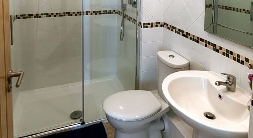 Beachside Apartment On The Beach