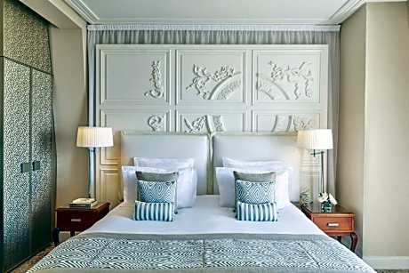 Prestige Suite with Sea View