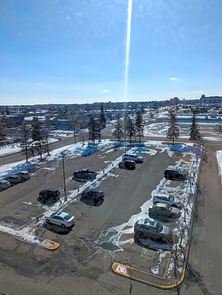 Riviera Plaza and Conference Centre Calgary Airport