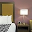 La Quinta Inn & Suites by Wyndham Lake Charles-Westlake