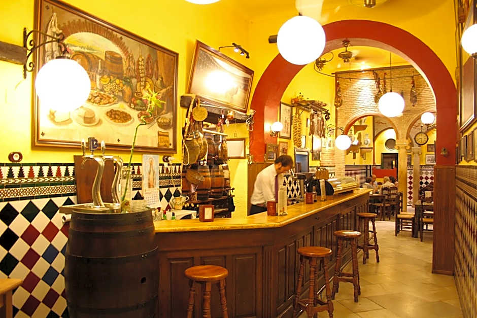 Hotel Hermanos Macias