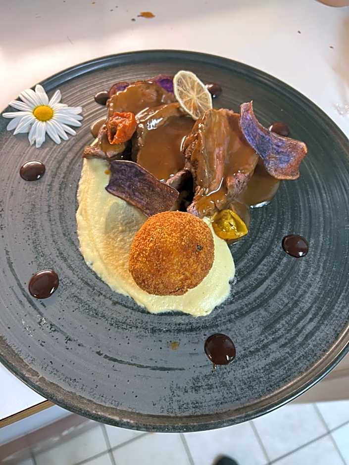 Hotel und Restaurant Alpina