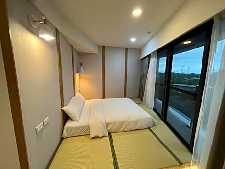 Deluxe Japanese-Style Double Room