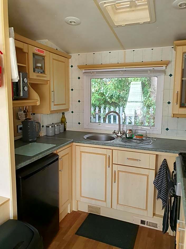 Seaview Debonair Super 6 Berth Blow Heated