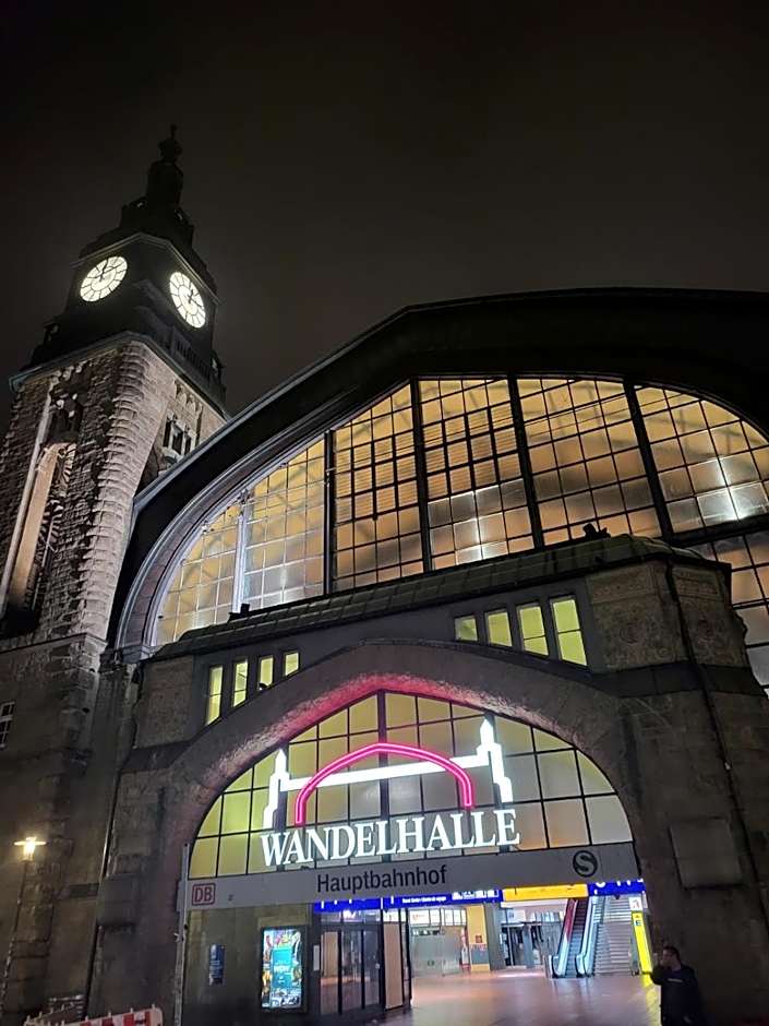 Hotel City Meetpoint