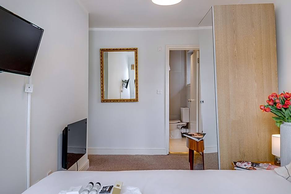 1 Lexham Gardens Hotel