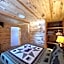 Rowe's Adirondack Cabins of Schroon Lake