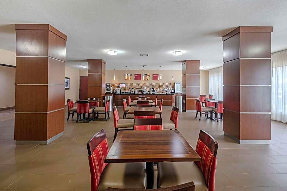 Comfort Suites Ennis