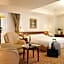 Kingdom Hotel