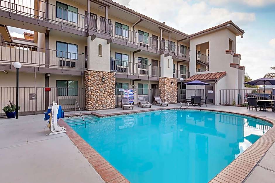 Hillstone Inn Tulare, an Ascend Collection Hotel