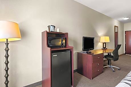 Standard Queen Room with Two Queen Beds - Non Smoking