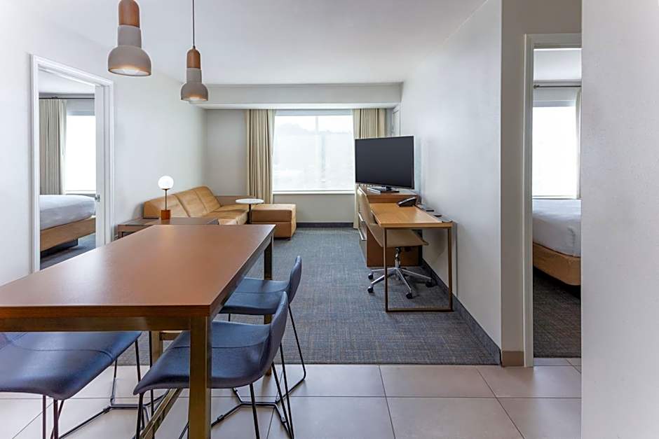 Photo 1 of 8 of 2 Bedroom Suite