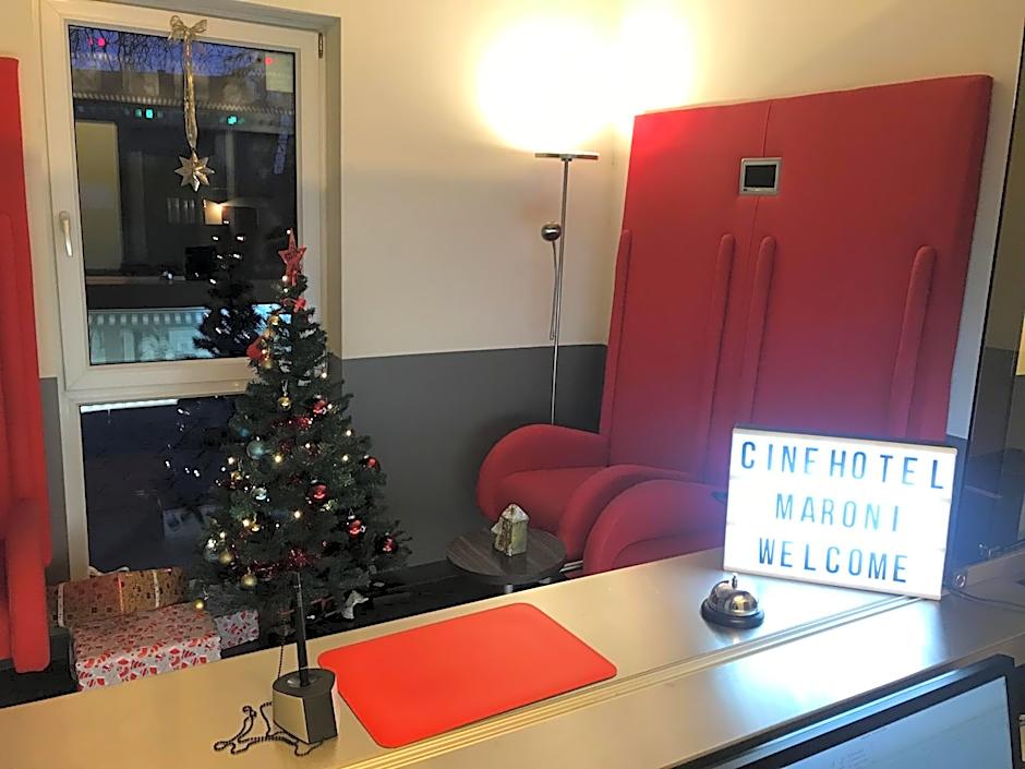 CineHotel Maroni