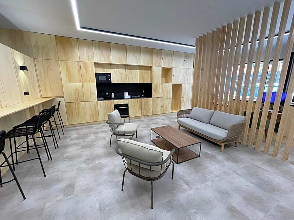 Urban Cube Hostel Sevilla