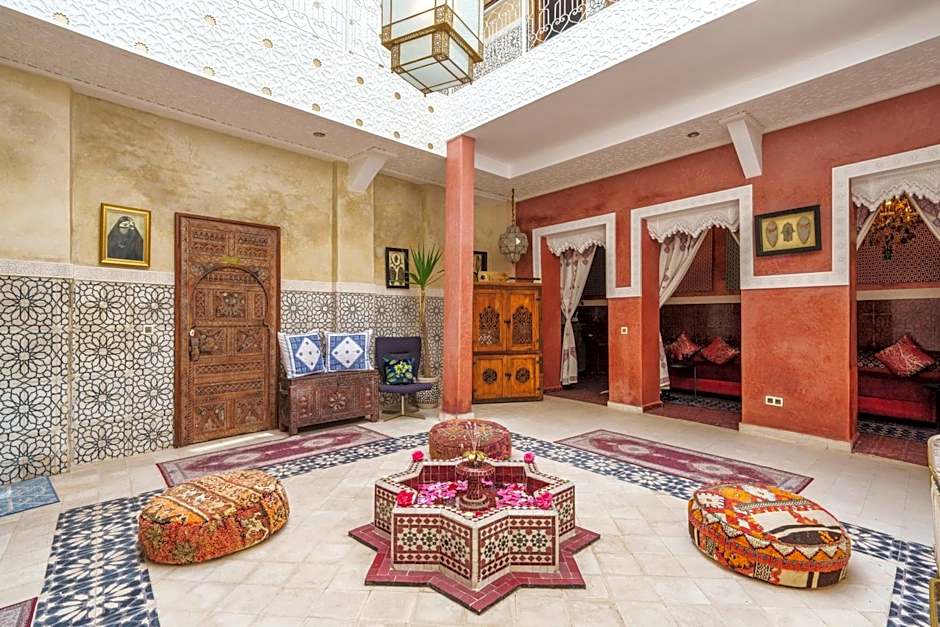 Riad 7 chambres - Petit dejeuner gratuit