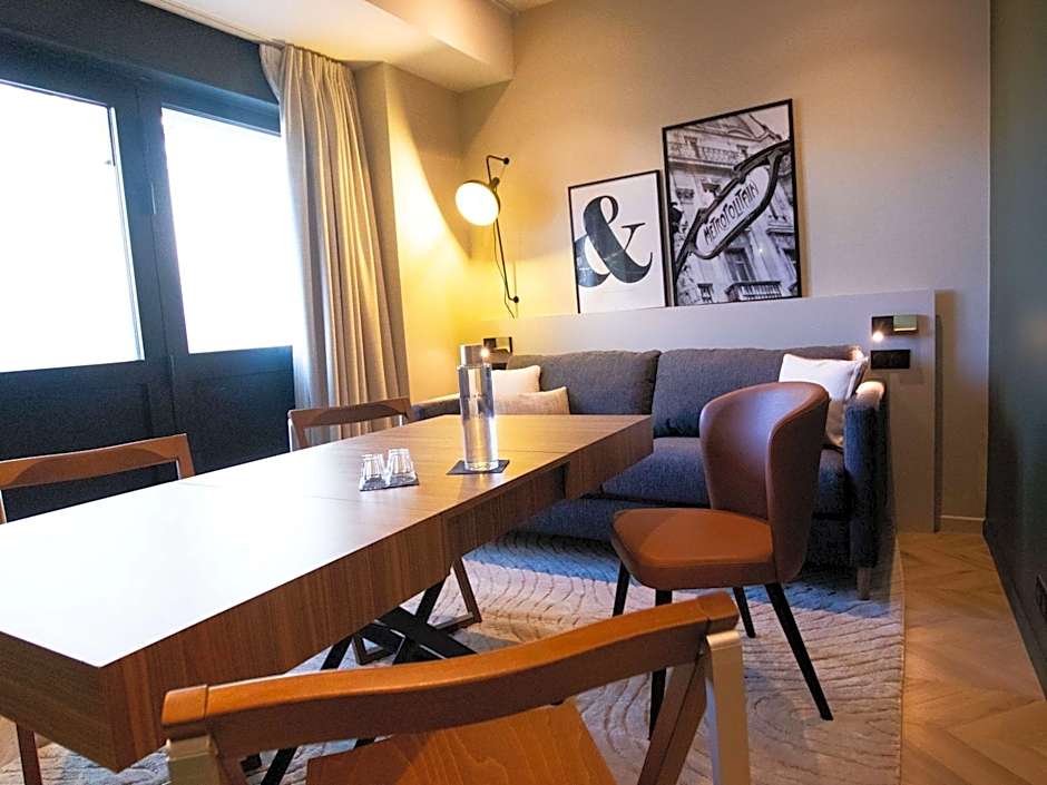 Mercure Paris Tour Eiffel Pont Mirabeau