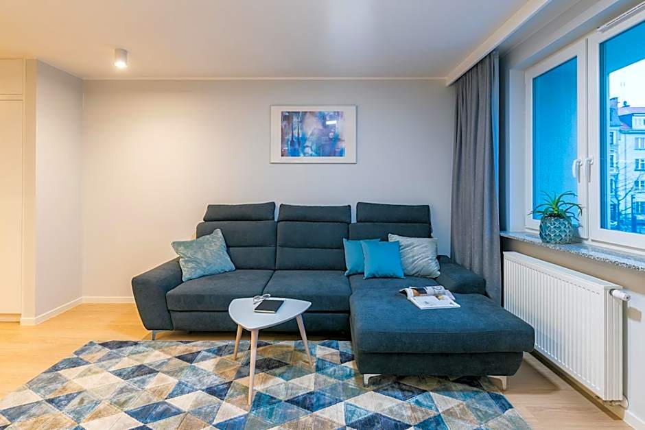 Q17 Apartments Rynek