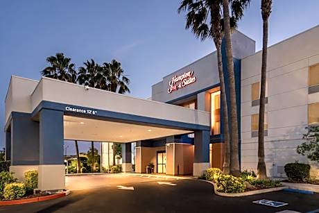 Hampton Inn & Suites Lathrop