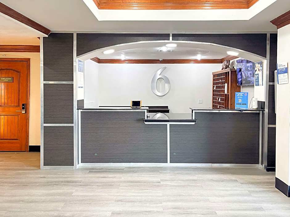 OYO Hotel Irving DFW Airport North