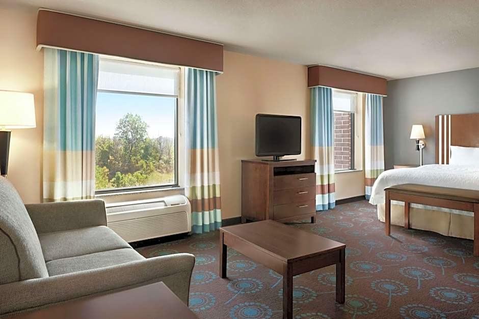 Hampton Inn By Hilton & Suites Grafton