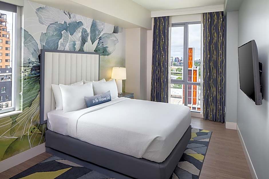 Hotel Indigo: Flushing - LaGuardia By IHG