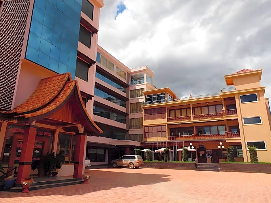 Anoulack Khen Lao Hotel