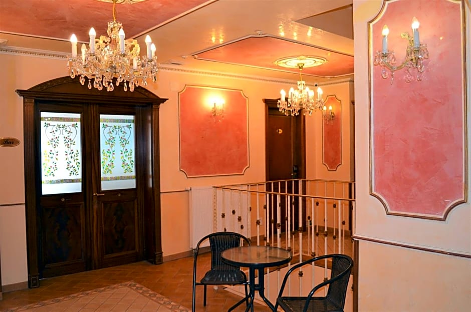 Hotel Renesance Krasna Kralovna