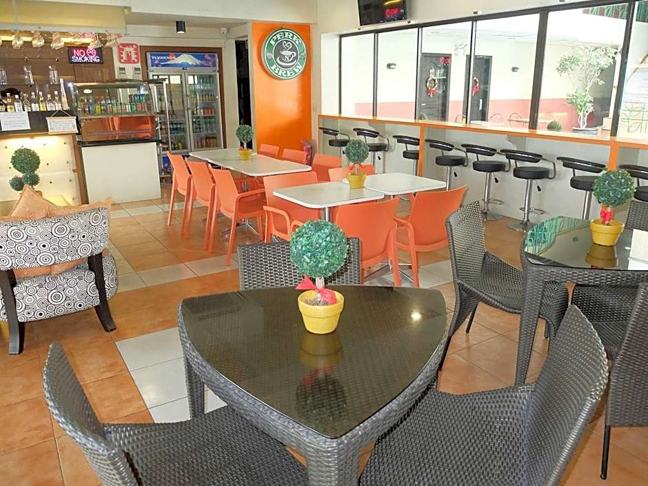 DM Residente Hotel