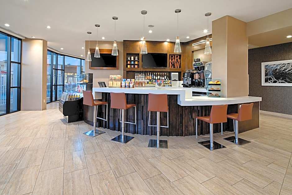 Holiday Inn Long Beach - Airport By IHG