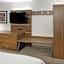 Holiday Inn Express & Suites Murfreesboro West by IHG