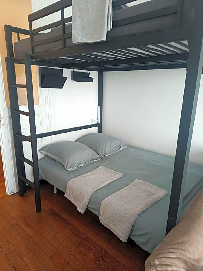 Chambres privées dans un appartement de 2 pièces à Paris 13e