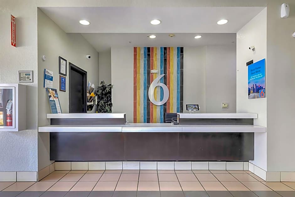 Motel 6-Cedar Park, TX