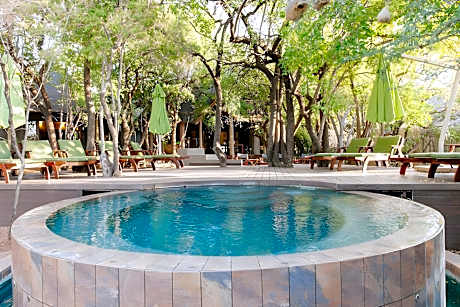 Tambuti Lodge