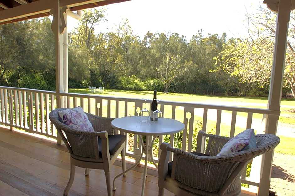 The Carriages Boutique Hotel and Vineyard