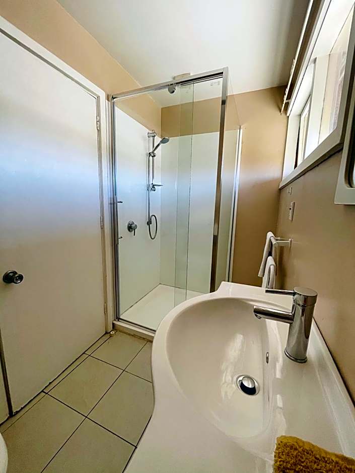 Blenheim Road Motor Lodge