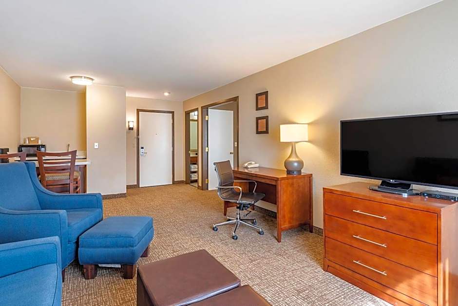 Comfort Inn & Suites Klamath Falls